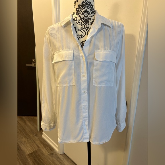 aritzia - babaton , white button up. - Picture 2 of 6